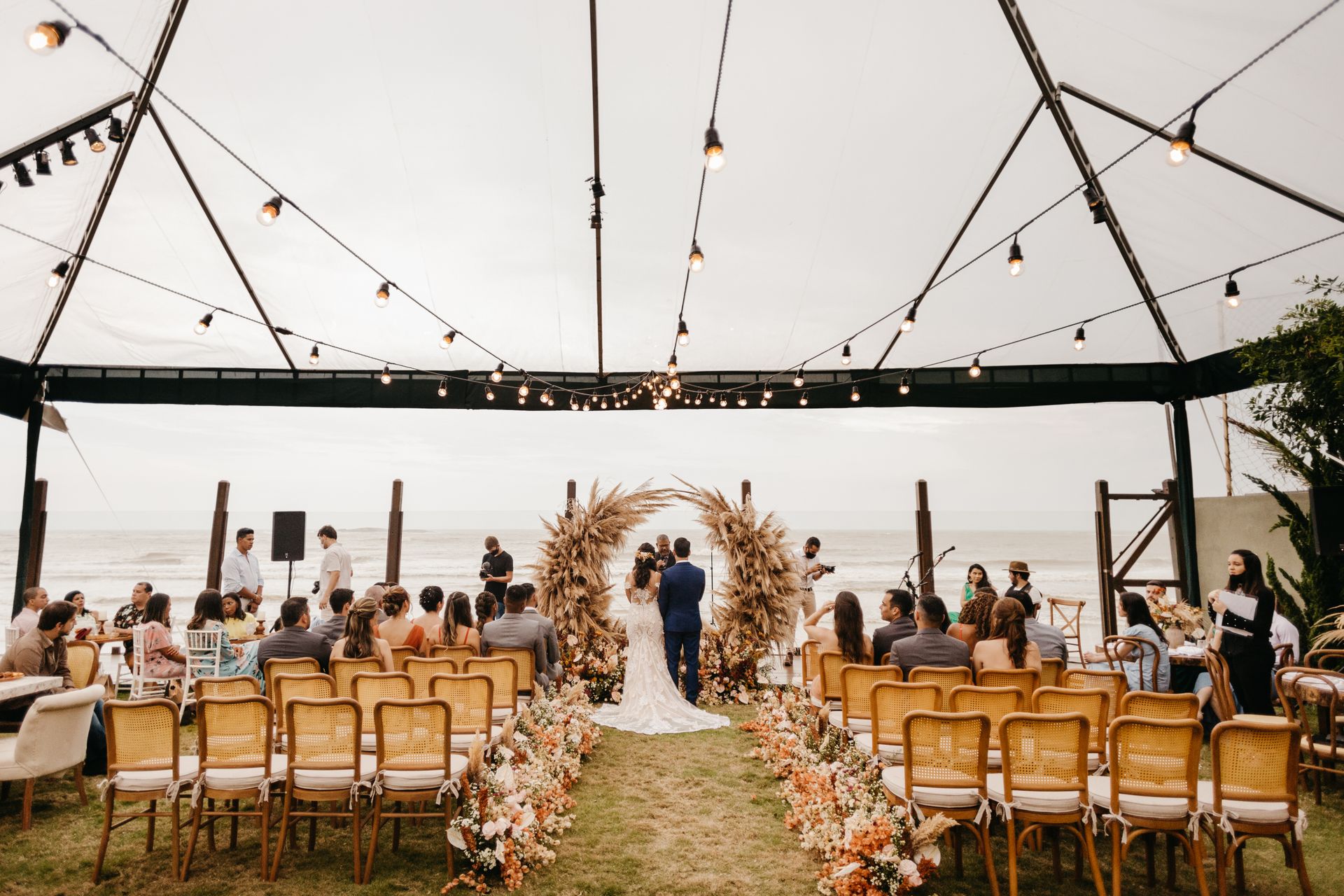 Vous voudriez juste un coup de pouce initial pour votre futur mariage ?